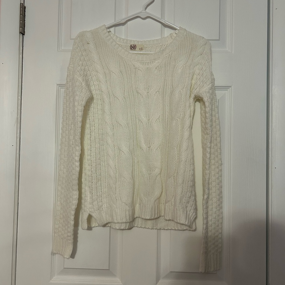 Women’s sweater